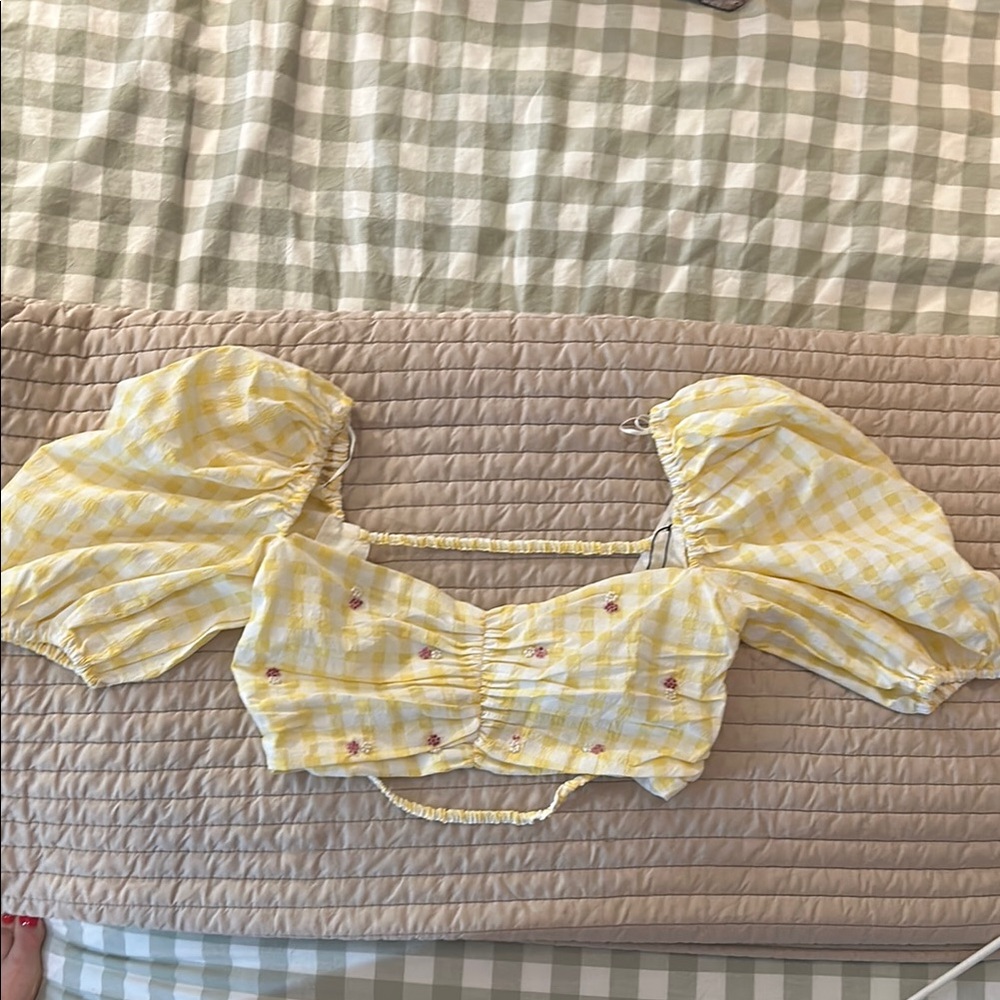 Zara Yellow Gingham Puff Sleeve Crop Top